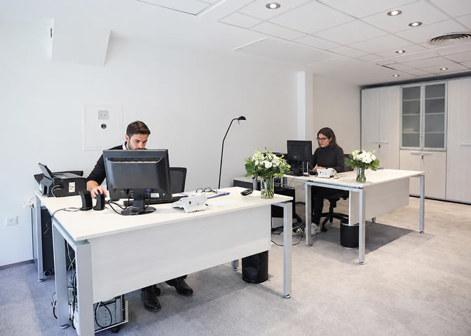 Área de trabajo de la Escribanía Sengiali, Reconquista 365